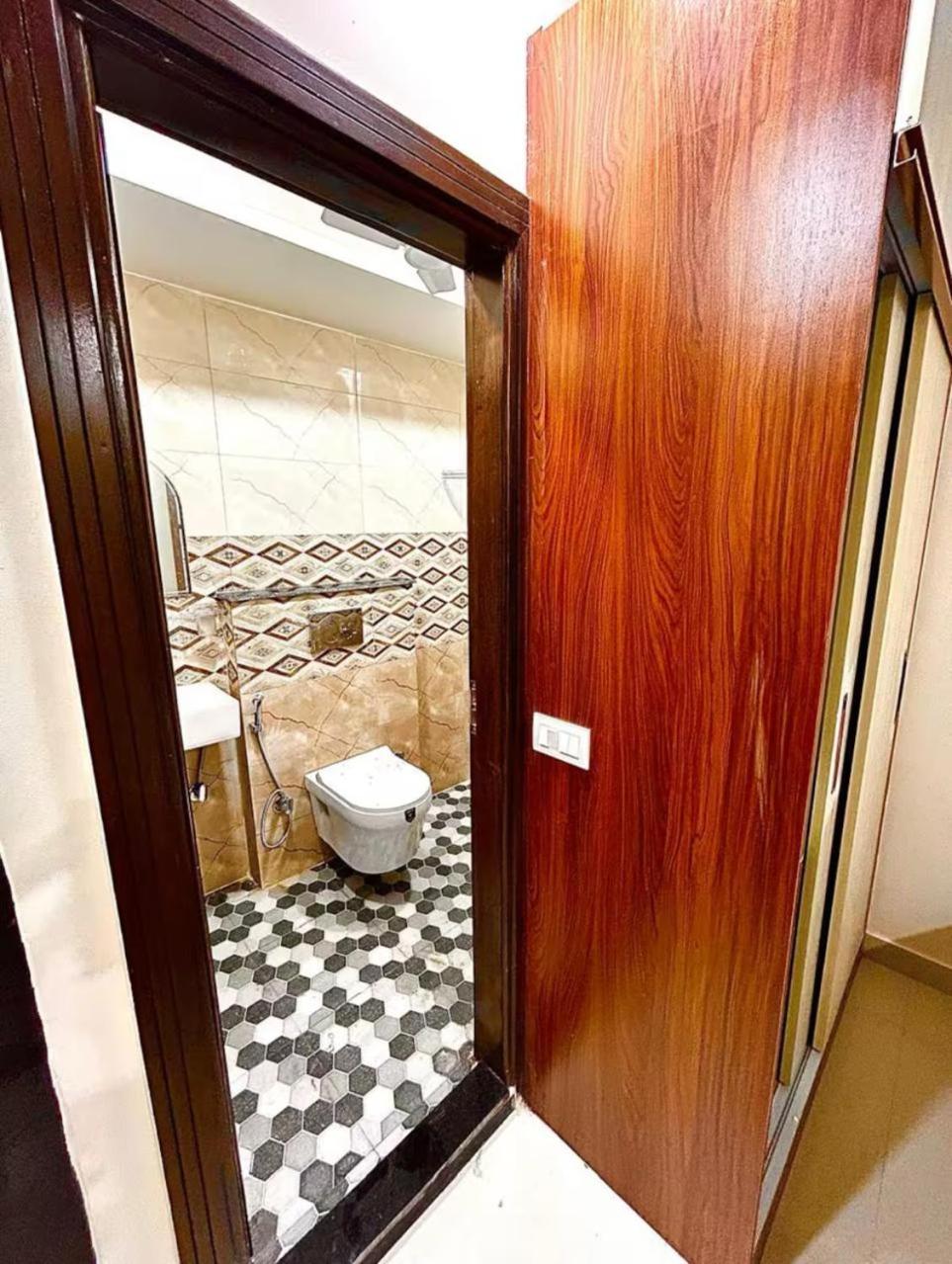 Apartment Chic To In South Delhi New Delhi