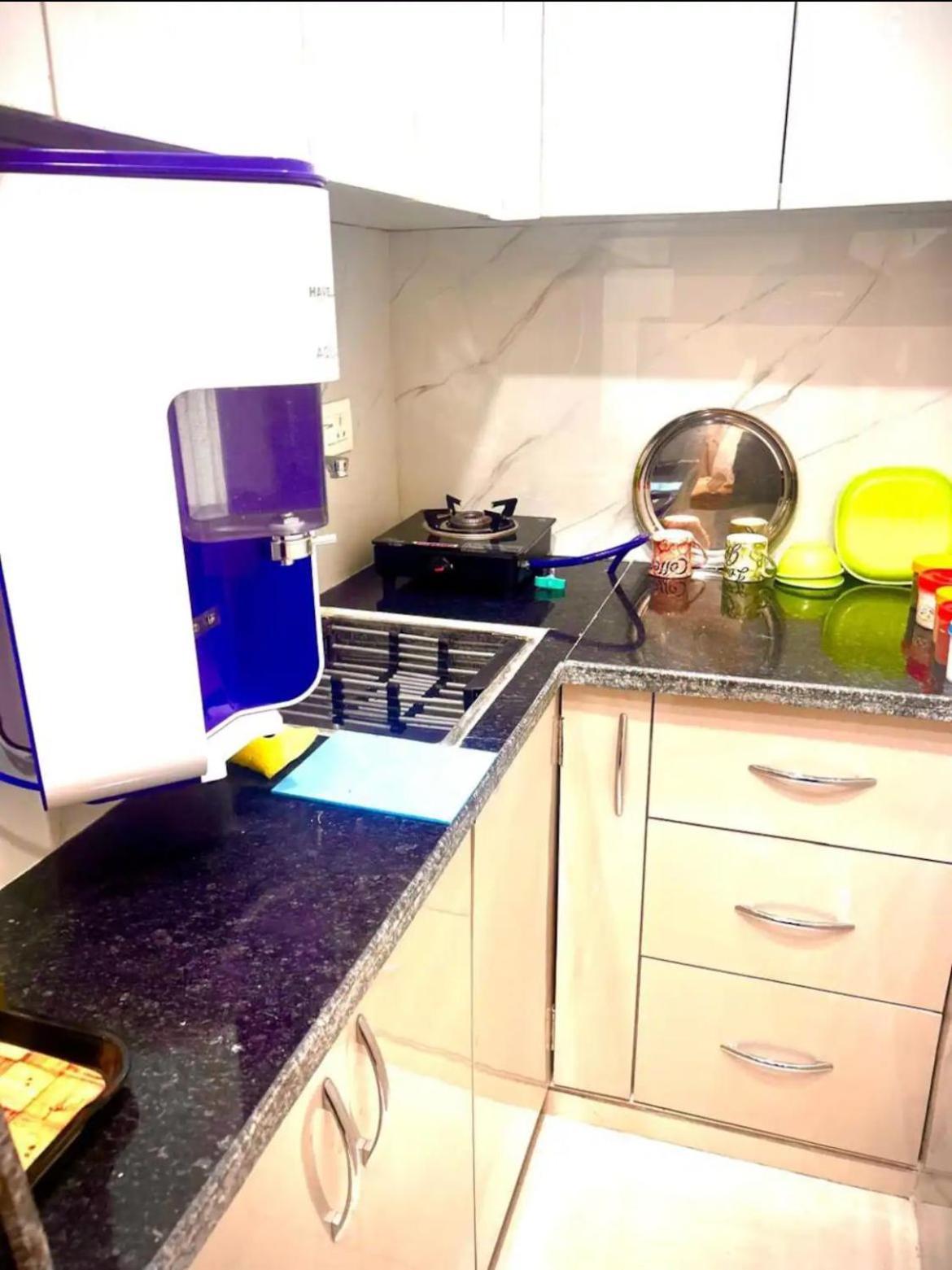 Chic To In South Delhi Apartment New Delhi