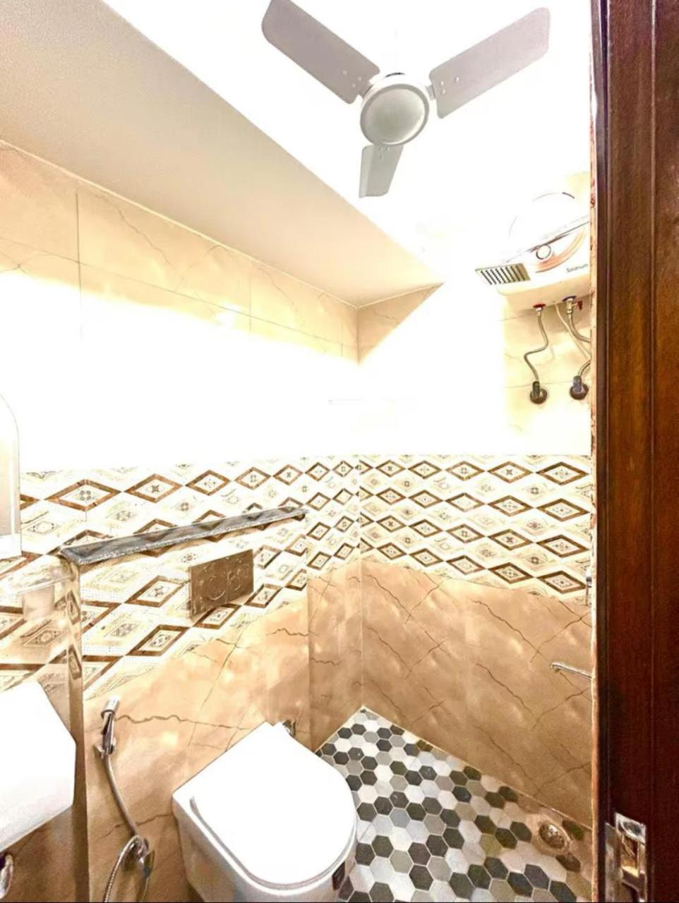 Chic To In South Delhi Apartment New Delhi